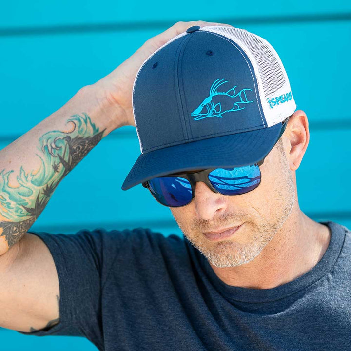 Spearfishing - hogfish Trucker Hat - Navy/White - Beach